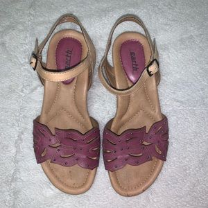 Super comfortable sandals